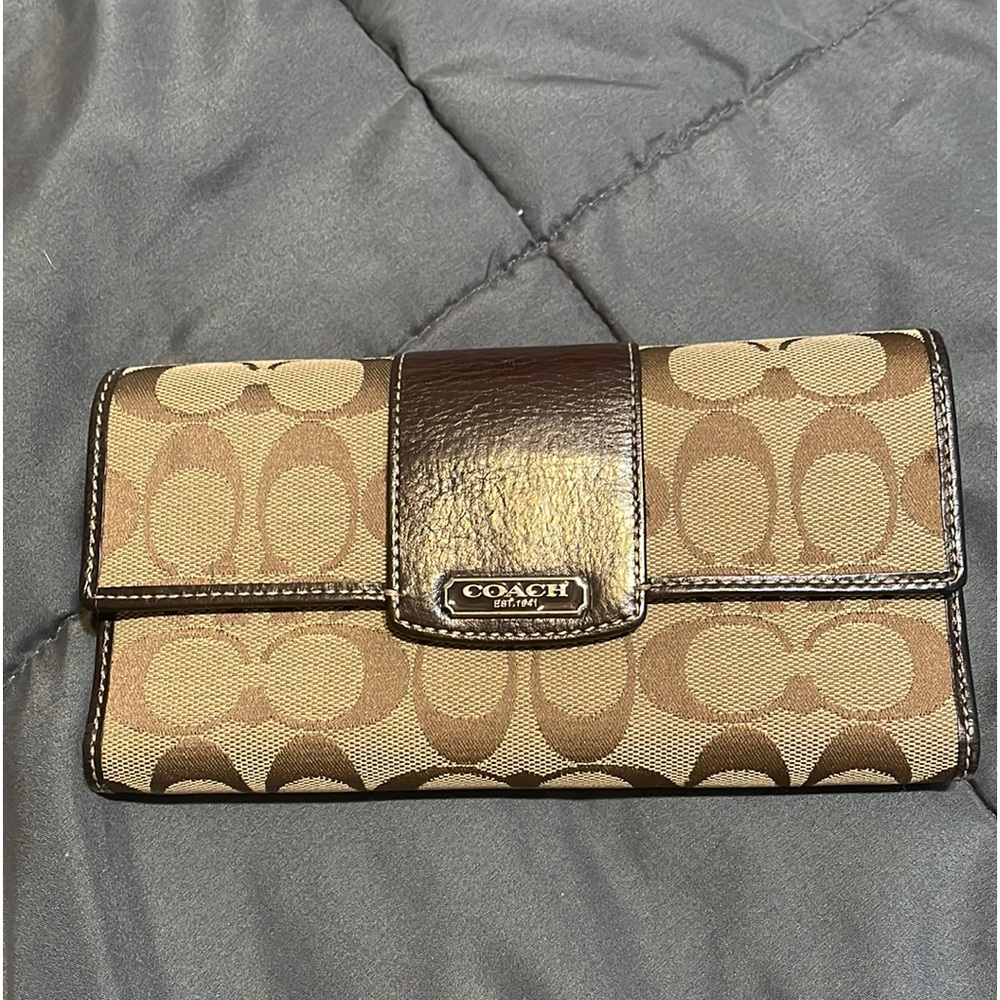 Coach wallet